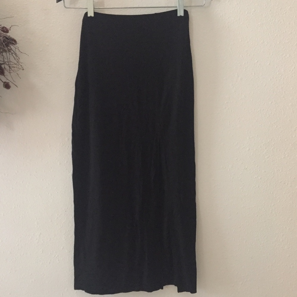 Forever 21 knit black midi skirt with slit